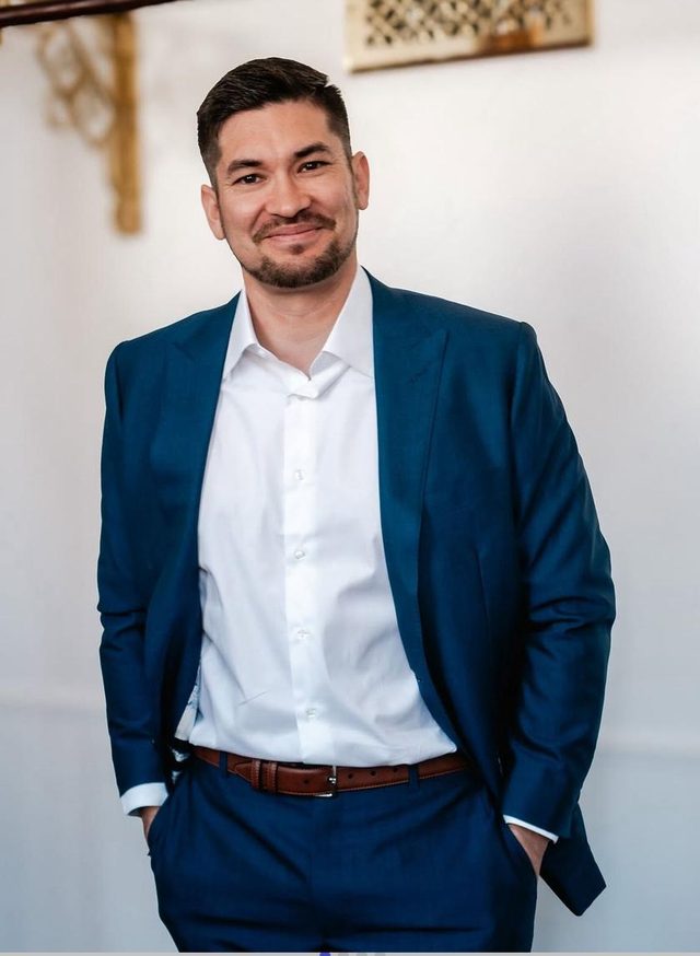Dr. Brian Rivera